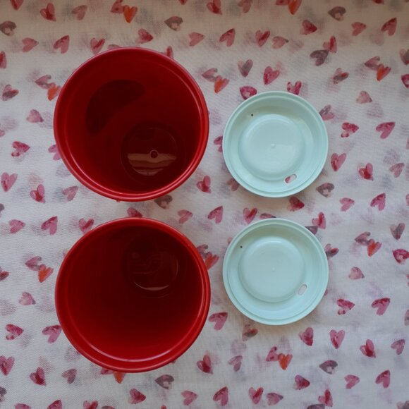 Starbucks: 2022 Holiday Red Cup Day Re-useable Cups - Picture 4 of 10